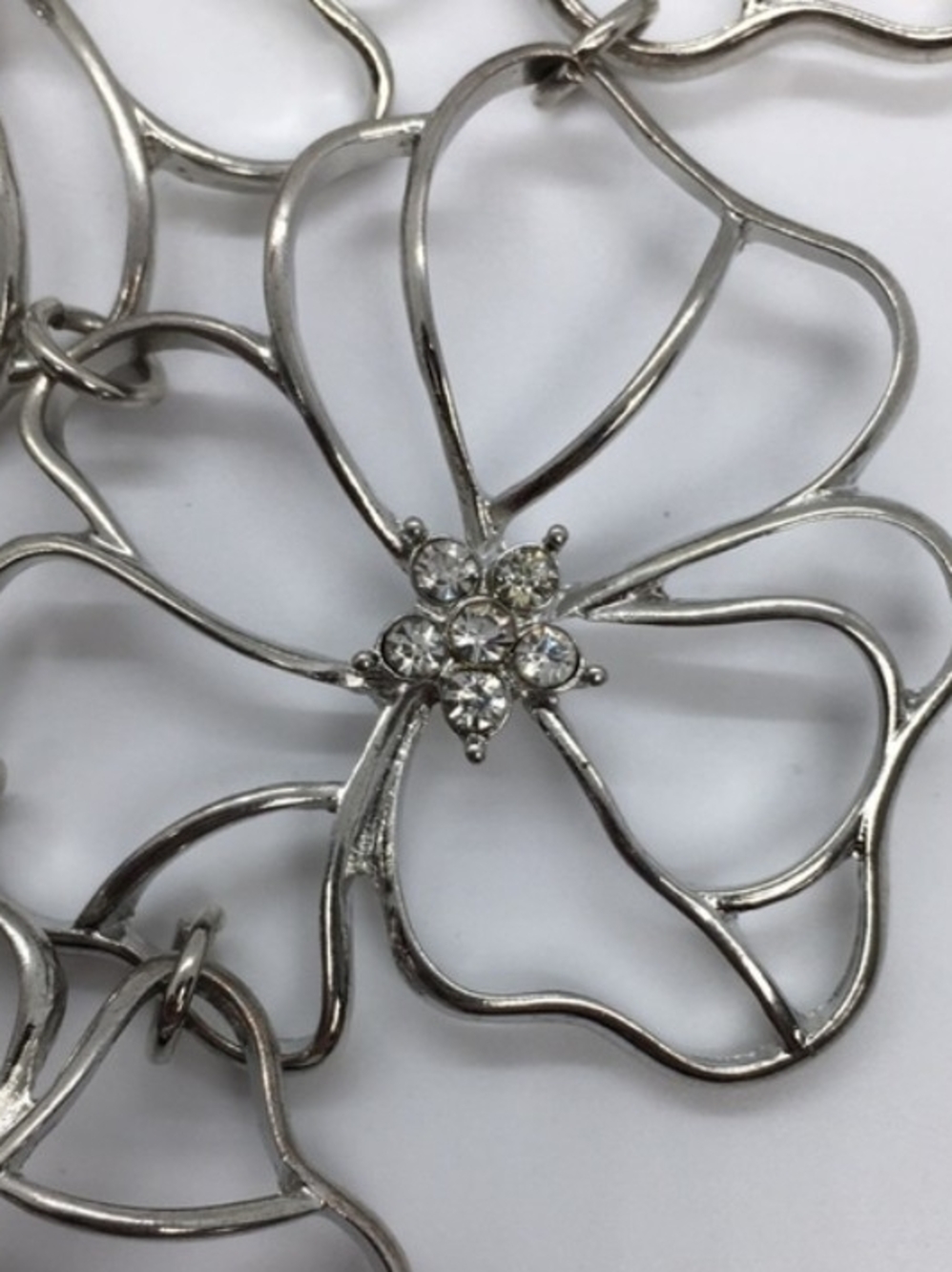 Silver Floral Statement Necklace - Women Jewelry - Picture 2 of 3